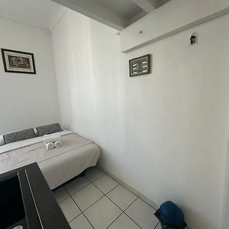 Les Balconnets Centre Aparthotel *
