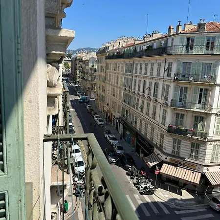 Apart-hotel Les Balconnets Centre